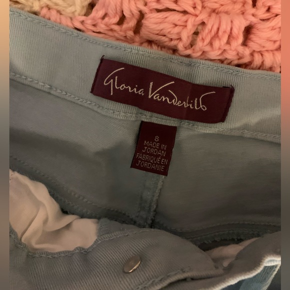 Light blue Gloria jeans. - Picture 3 of 6